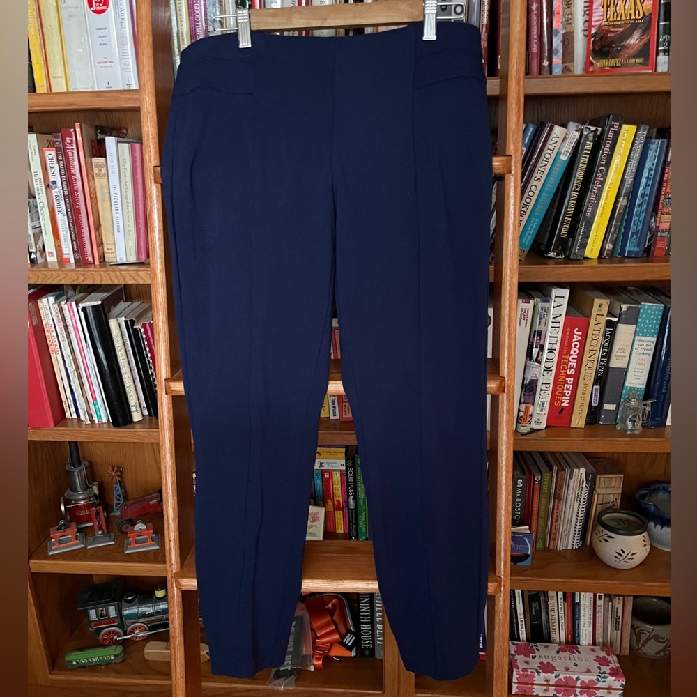 New Directions Pull-on Knit Pants, L / 14